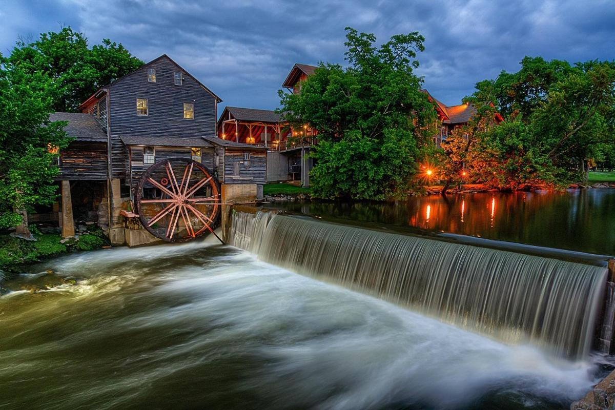 Bear Den, Hot Tub, 1089 Of Free Attraction Tickets For Each Paid Day, Dollywood And More! Сивиървил Екстериор снимка