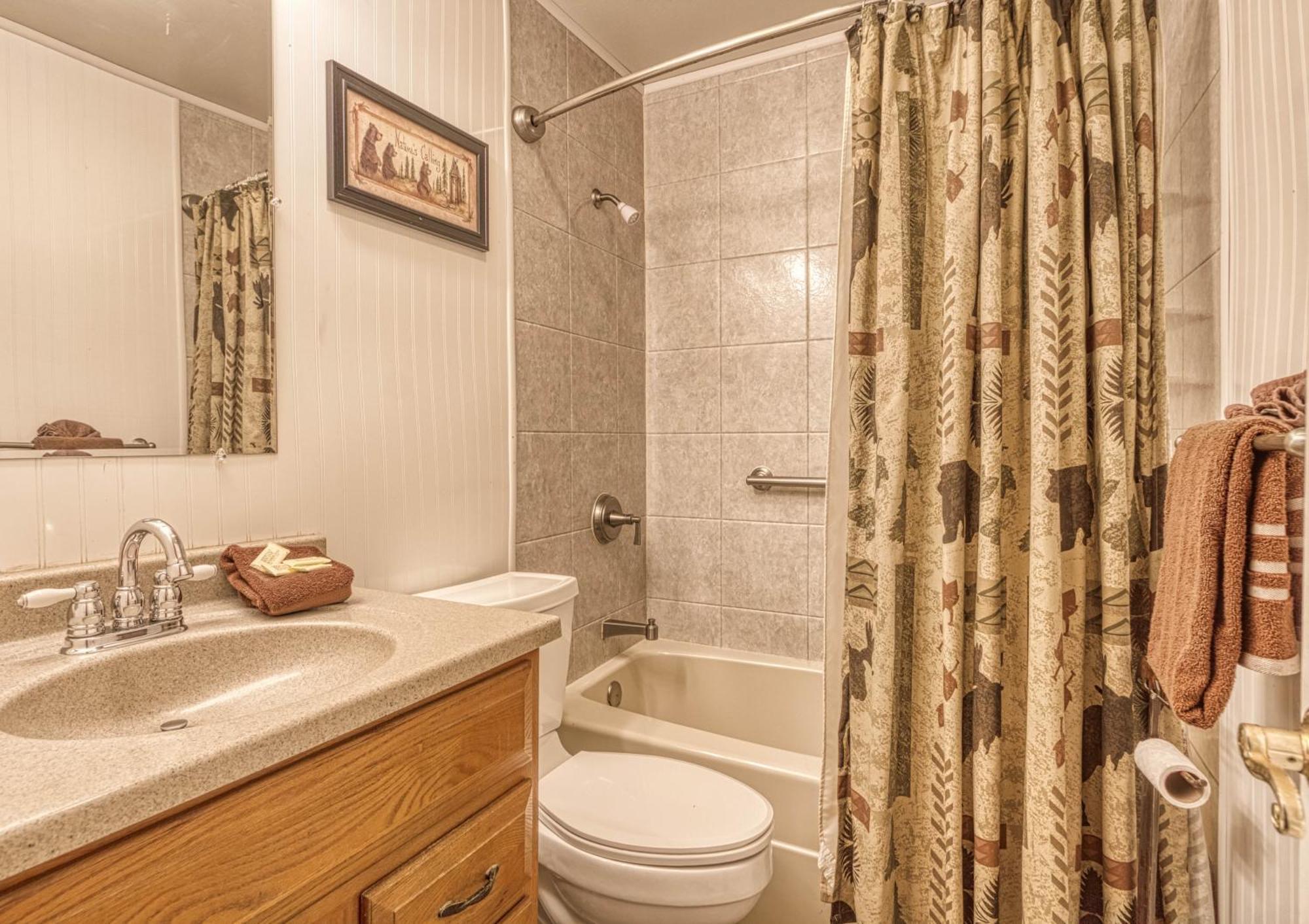 Bear Den, Hot Tub, 1089 Of Free Attraction Tickets For Each Paid Day, Dollywood And More! Сивиървил Стая снимка